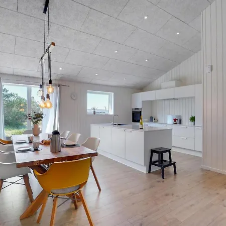 Holiday home Grimar - 600m From The Sea In Nw Jutland By Interhome *