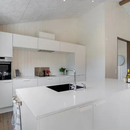 Holiday home Grimar - 600m From The Sea In Nw Jutland By Interhome