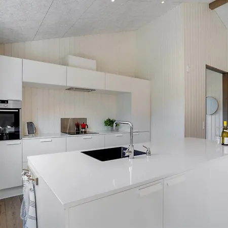 Grimar - 600m From The Sea By Interhome Feriehus *