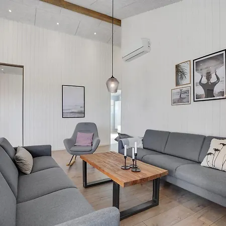 Grimar - 600m From The Sea By Interhome Feriehus *
